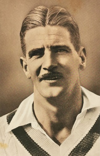 Leslie O’Brien Fleetwood-Smith, Vi… SPORTS