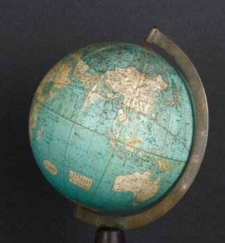 Japanese Globe WORLD