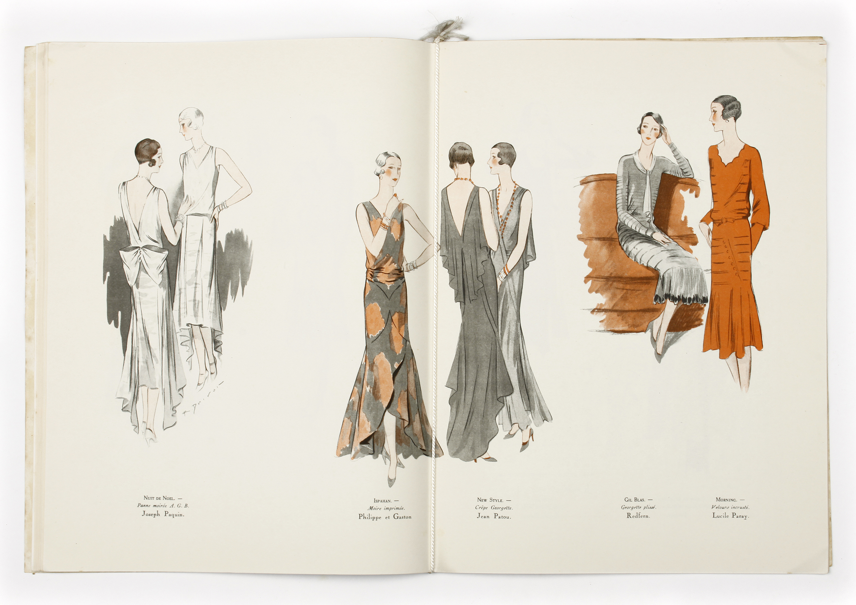 1929 12 Art Goût Beauté: Feuillets de L’Elegance Feminine [Art - Good Taste & Beauty – Pages of Feminine Elegance] - Vintage Book from 1929