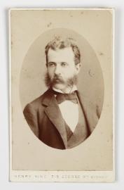 [Well dressed gentleman]